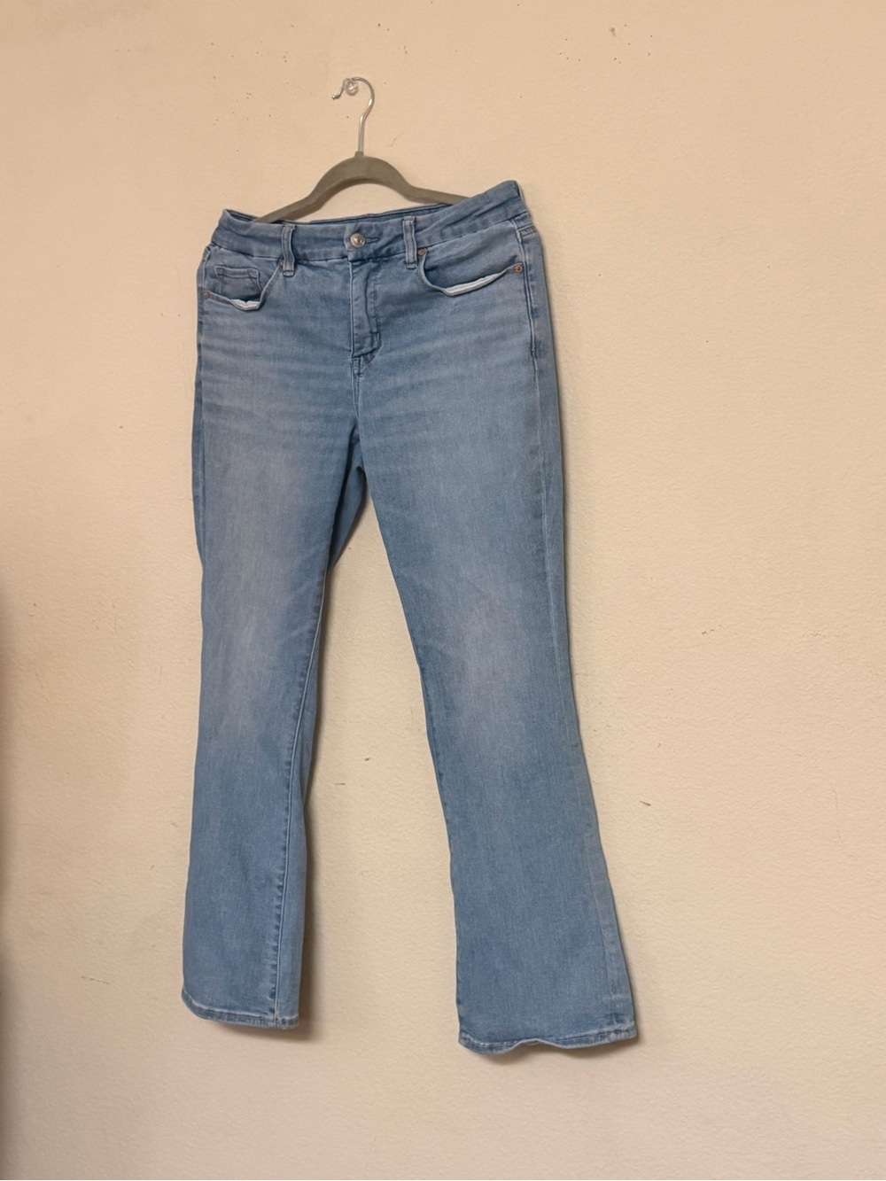 American Eagle Curvy High-Rise Skinny Kick Jeans - Light Wash - US 12 Short